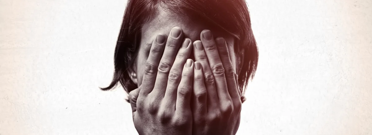 چقدر احساس شرم را می شناسیم ؟ همان احساس خجالت زدگی در زبان عامیانه است یا چیزی فراتر از آن ؟